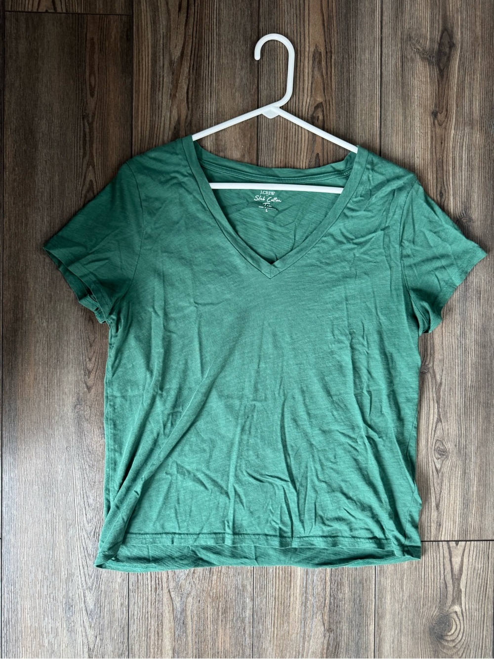 J. Crew Short Sleeve V-Neck Slub Cotton Tee in Green L